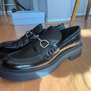 Zara Shiny Black Leather Loafers